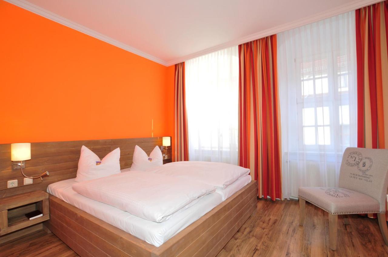 Hotel Am Obermarkt Freiberg Bagian luar foto