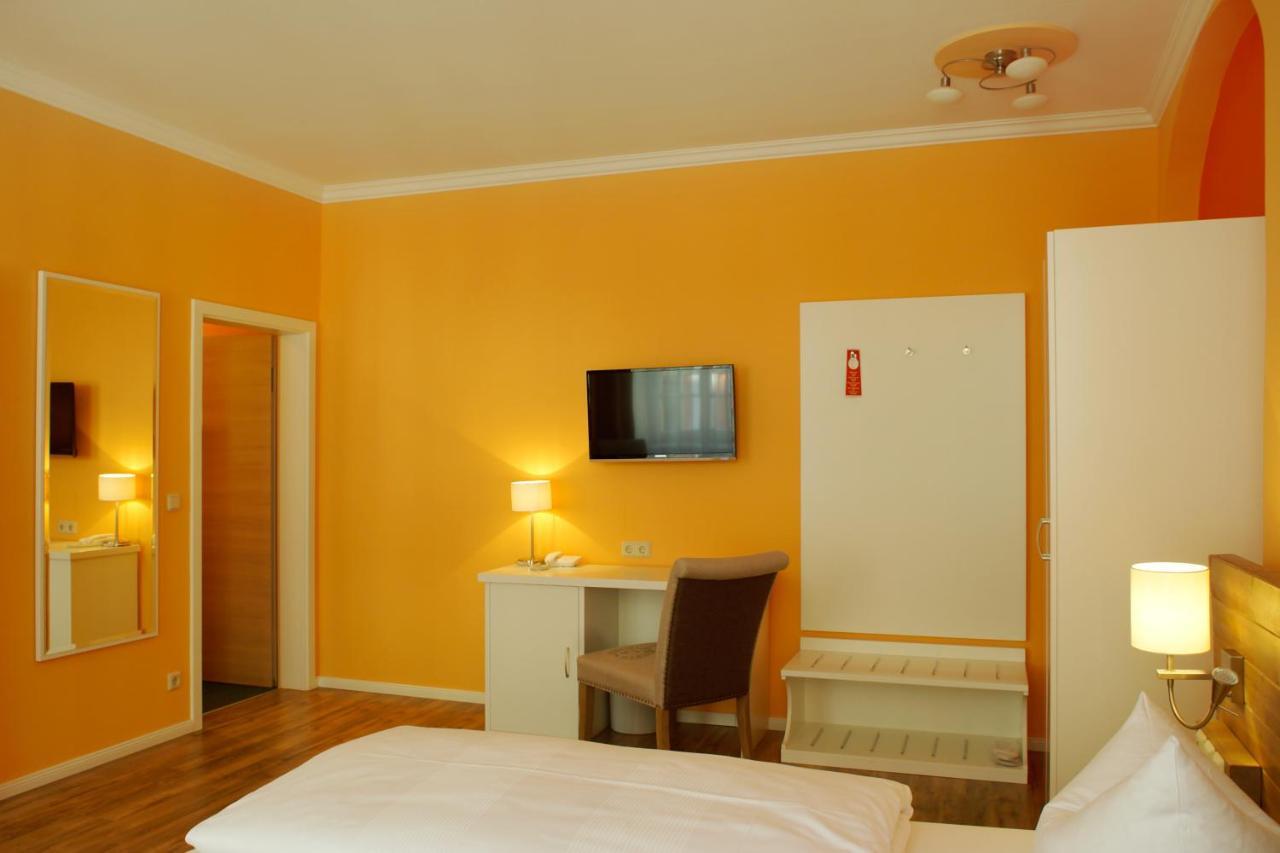 Hotel Am Obermarkt Freiberg Bagian luar foto
