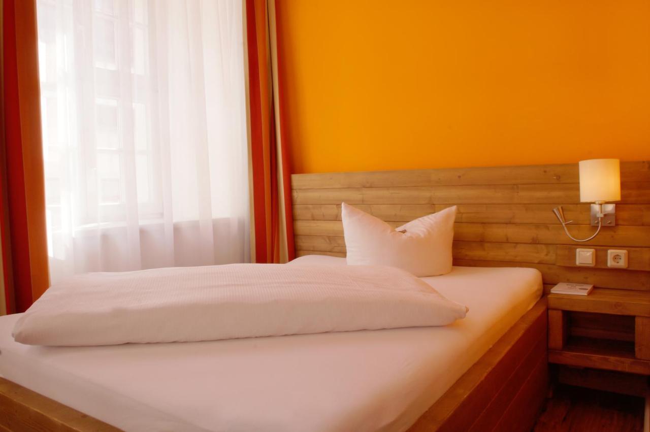 Hotel Am Obermarkt Freiberg Bagian luar foto