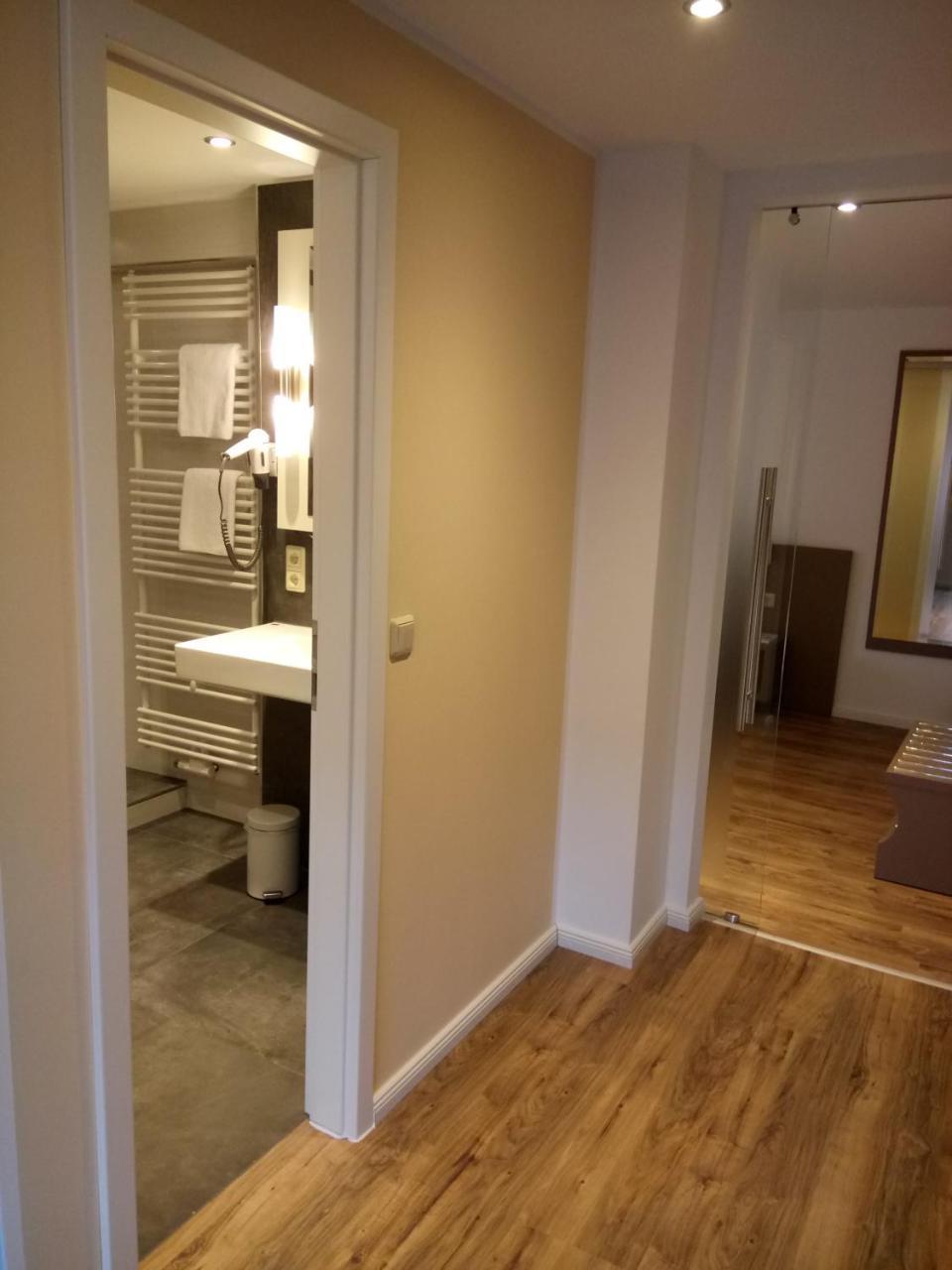 Hotel Am Obermarkt Freiberg Bagian luar foto