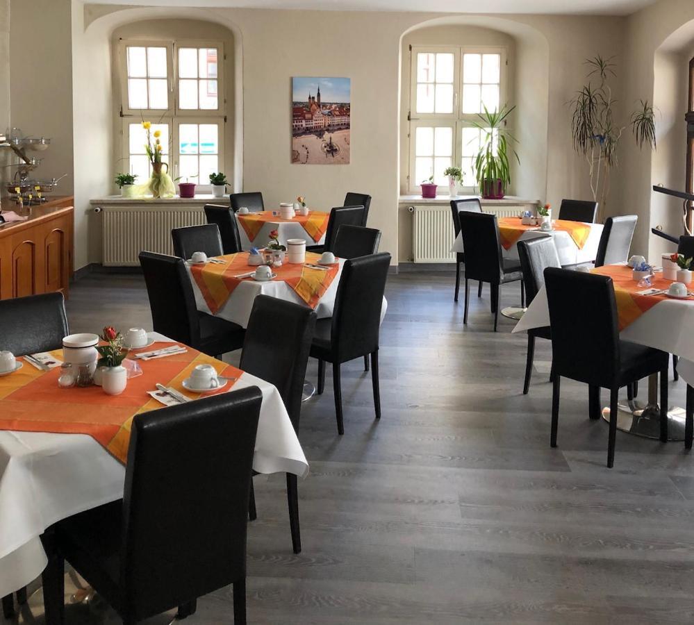 Hotel Am Obermarkt Freiberg Bagian luar foto